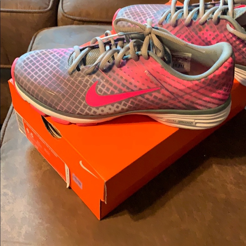 Nike workout shoes